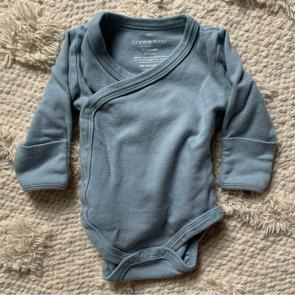 3 Goobie Baby Onesies Set - Picture 5 of 7